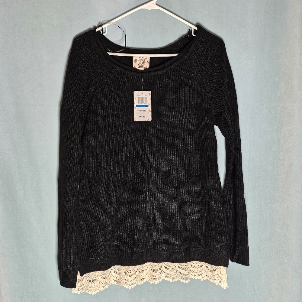 xl JRs black knit sweater with lace hem detail